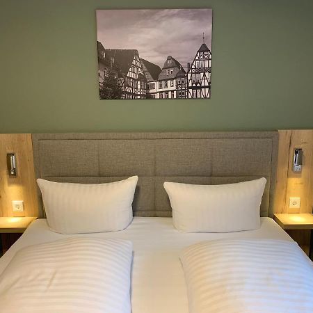 Zur Eisenbahn Hotel Limburg an der Lahn Ngoại thất bức ảnh