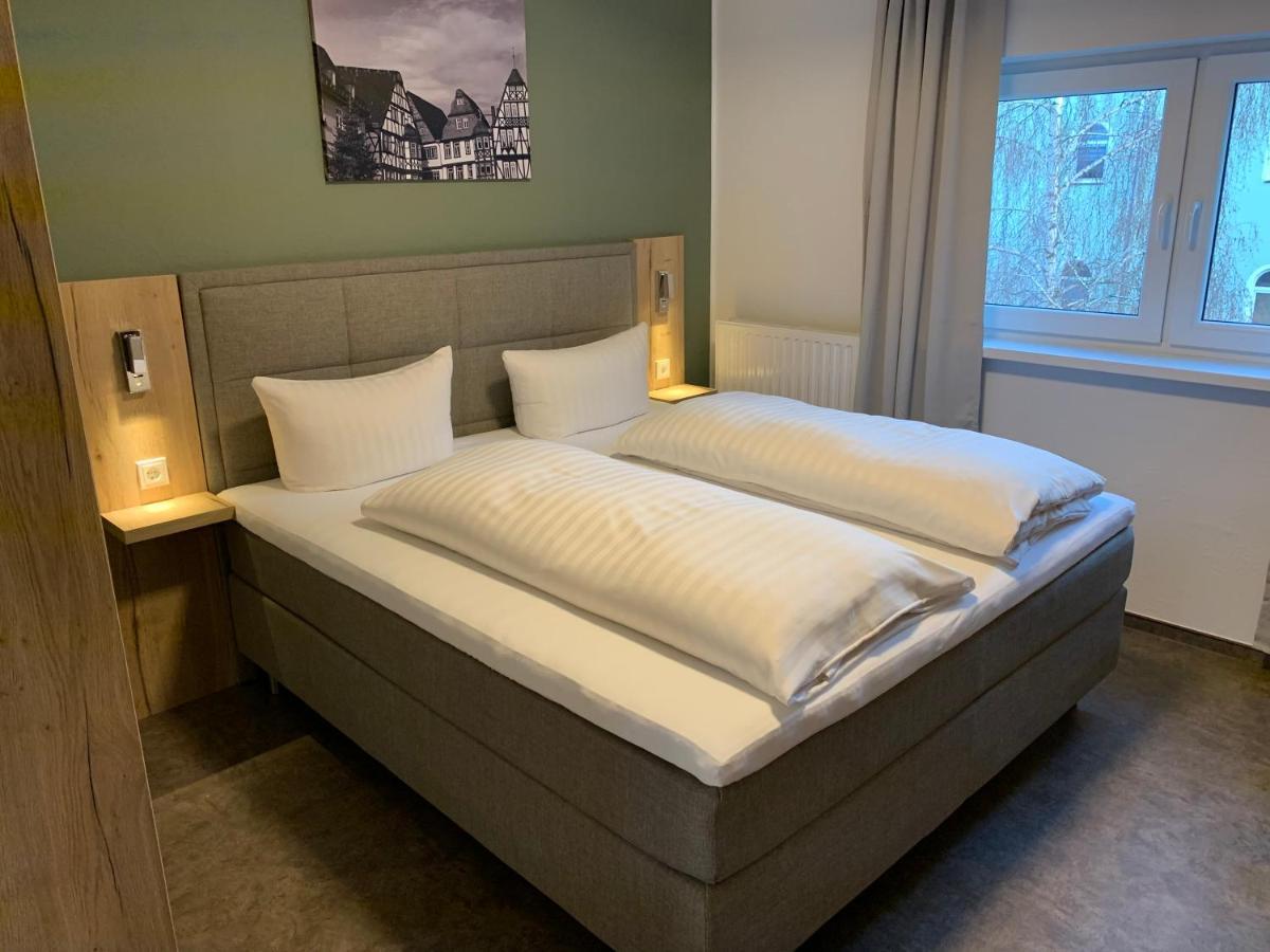 Zur Eisenbahn Hotel Limburg an der Lahn Ngoại thất bức ảnh